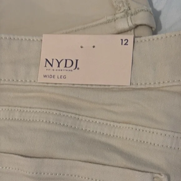 NYDJ Wide Leg Jeans. Ladies Size 12 - Picture 11 of 16